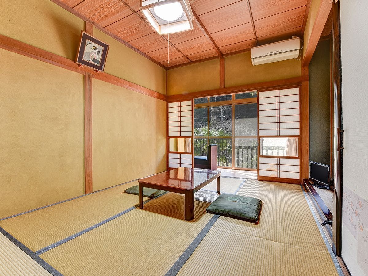 *【일본식 객실 (욕실 및 화장실 없음)】*