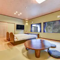 일본식과 서양식 방 13 다다미.