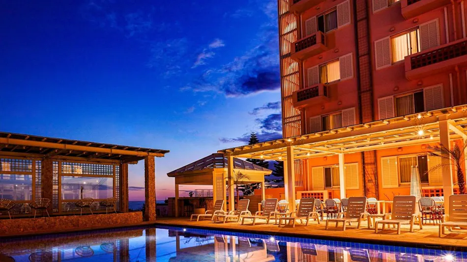 Hotel Sea Breeze Coral
