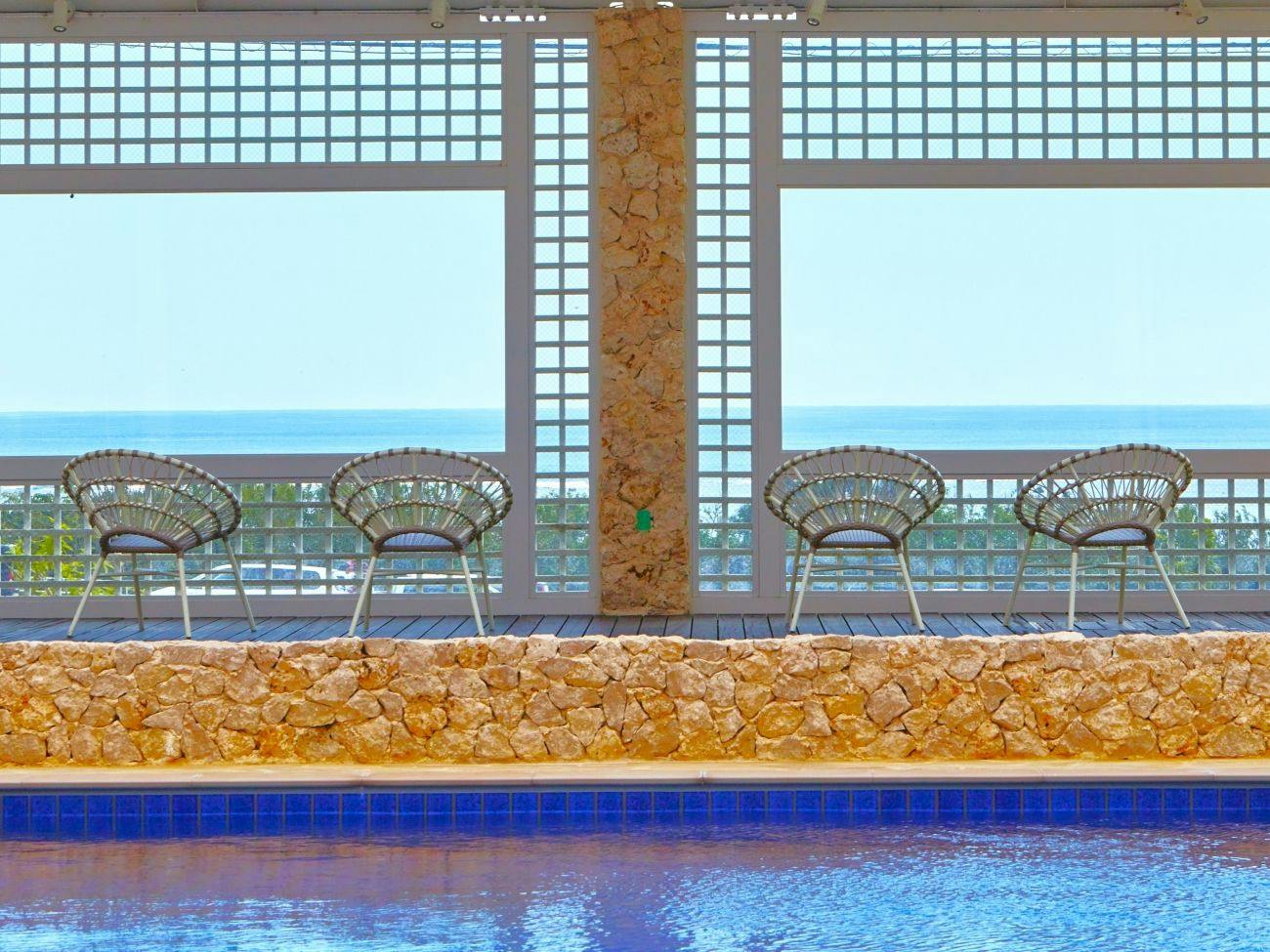 Hotel Sea Breeze Coral