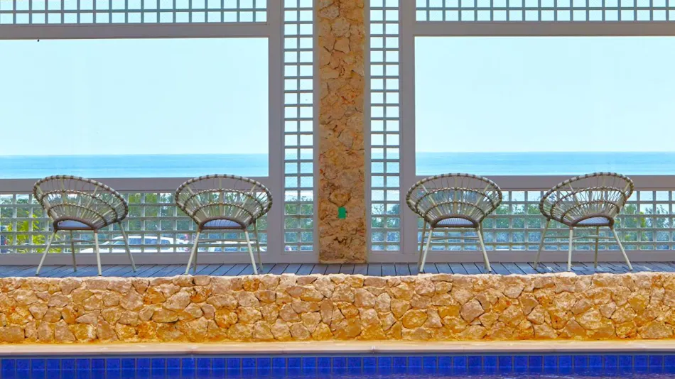 Hotel Sea Breeze Coral