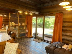 ＢＡＹ　ＭＡＲＩＮＡ　ログハウス