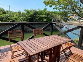 ＢＡＹ　ＭＡＲＩＮＡ　ログハウス