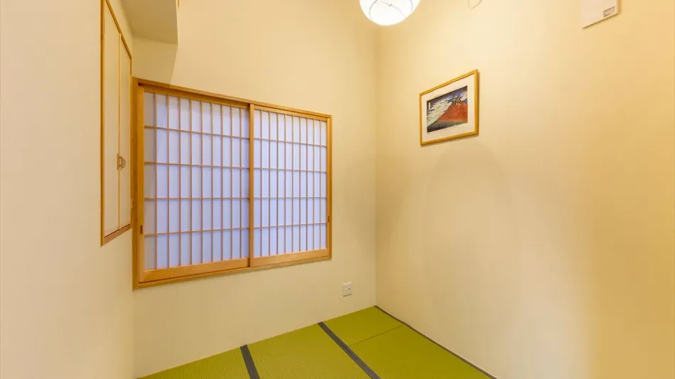 Yadoya Iroha