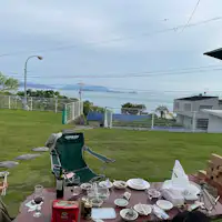 บาร์บีคิว - ทิวทัศน์จากสวน