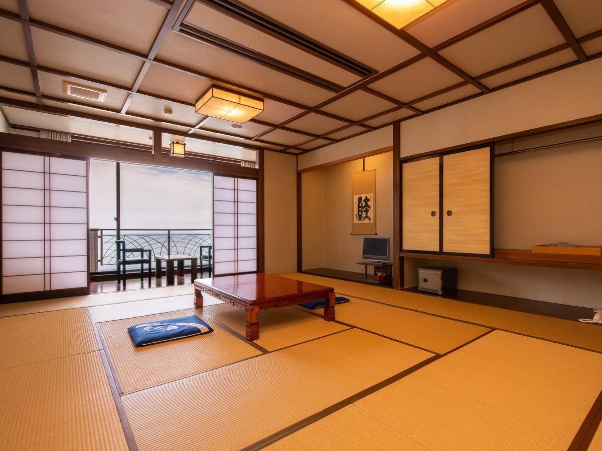 ~กว้าง 17.5 เสื่อญี่ปุ่น ฝั่งทะเล ห้ามสูบบุหรี่~