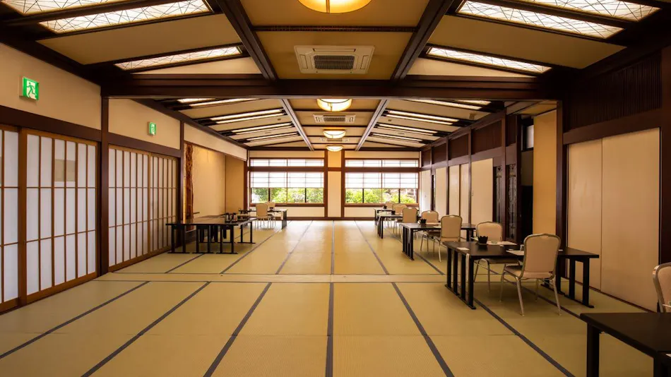 Nadaura Onsen Motoyu Isobakaze