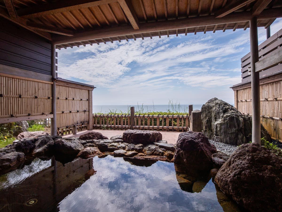 Nadaura Onsen Motoyu Isobakaze