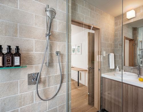 3ベッドルーム　バスルーム