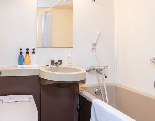 旅の疲れを癒すバスルーム