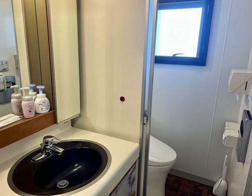 スイートルーム洗面所