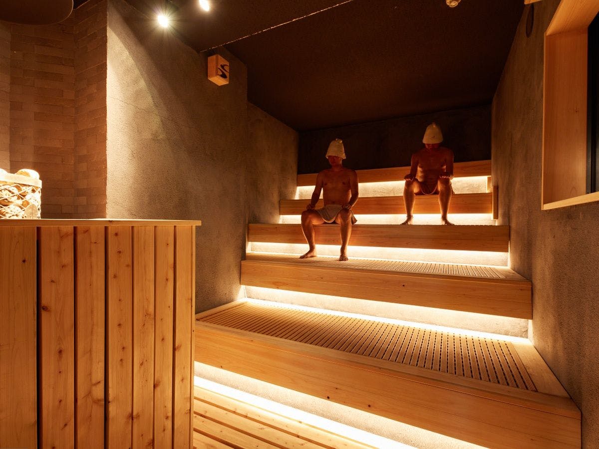 Rembrandt Cabin & Spa Shimbashi