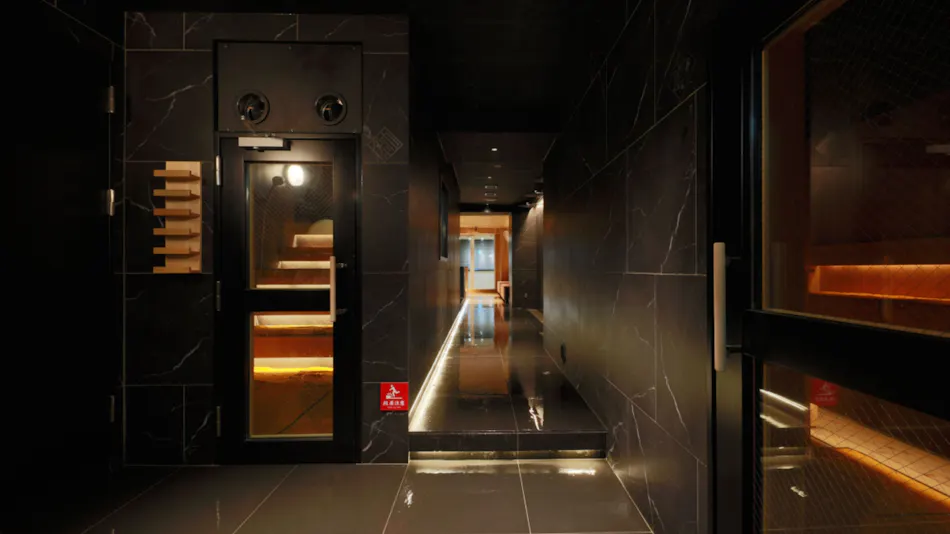 Rembrandt Cabin & Spa Shimbashi