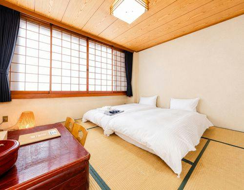 和洋室8畳ユニットバス