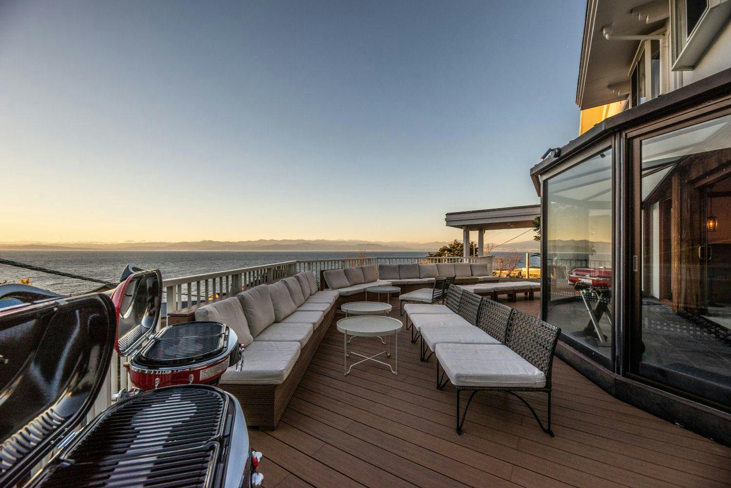 SUNSET OCEAN VIEW VACATION VILLA BLUE LAGOON