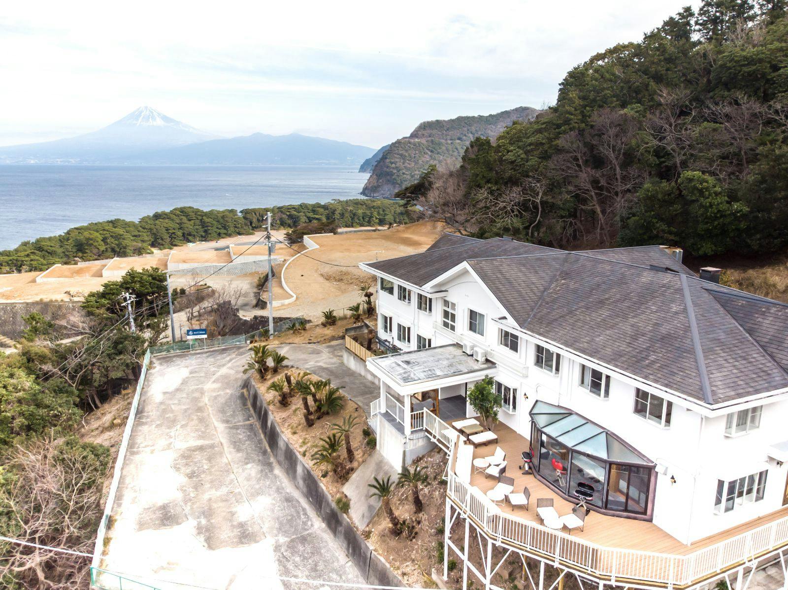 SUNSET OCEAN VIEW VACATION VILLA BLUE LAGOON