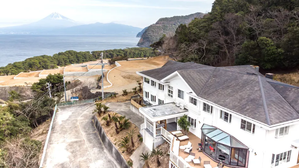 SUNSET OCEAN VIEW VACATION VILLA BLUE LAGOON