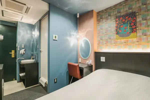 【淋浴間】標準雙人房禁菸