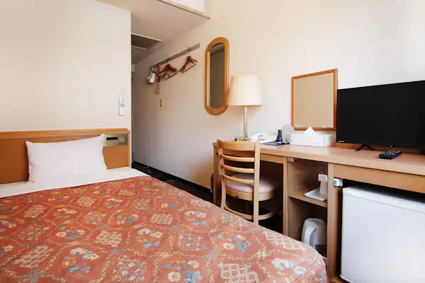 ห้องพักเดี่ยว【เตียงกว้าง 110 ซม. 1 เตียง】