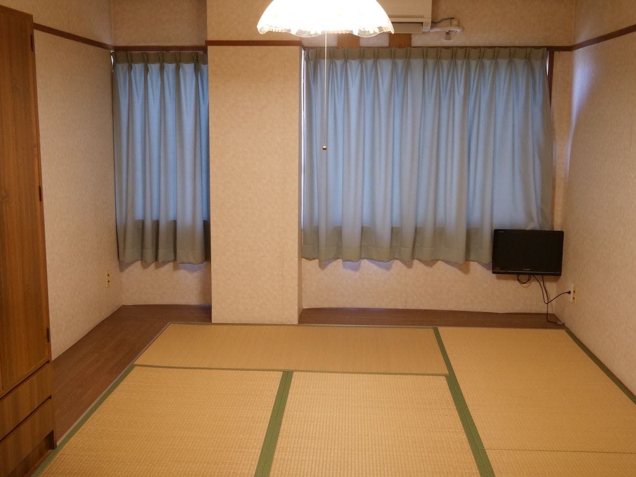 Kobe Guest House