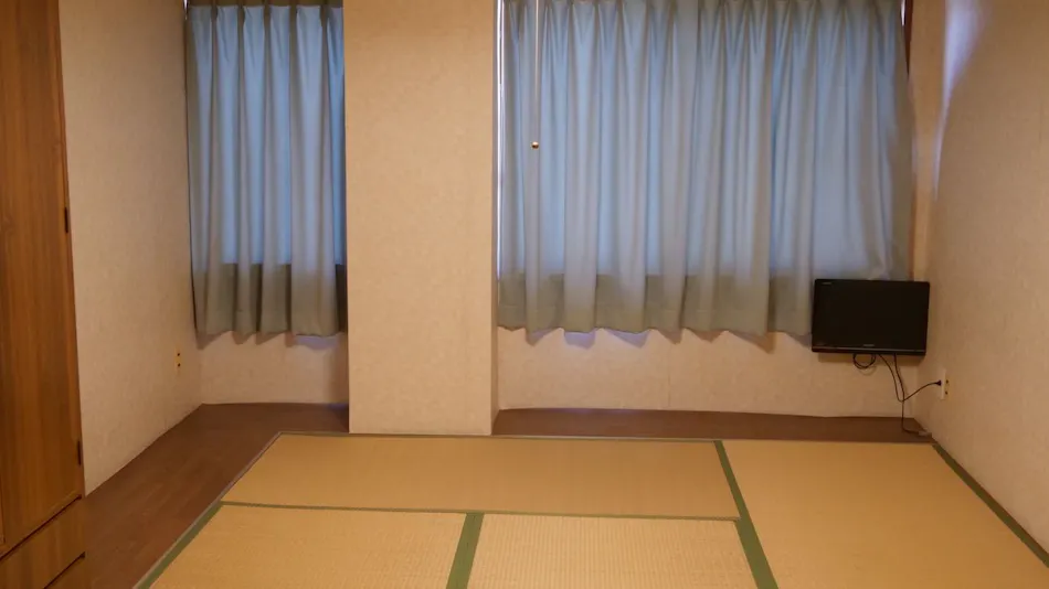 Kobe Guest House
