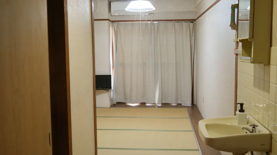 Kobe Guest House
