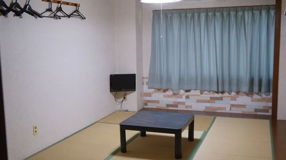 Kobe Guest House