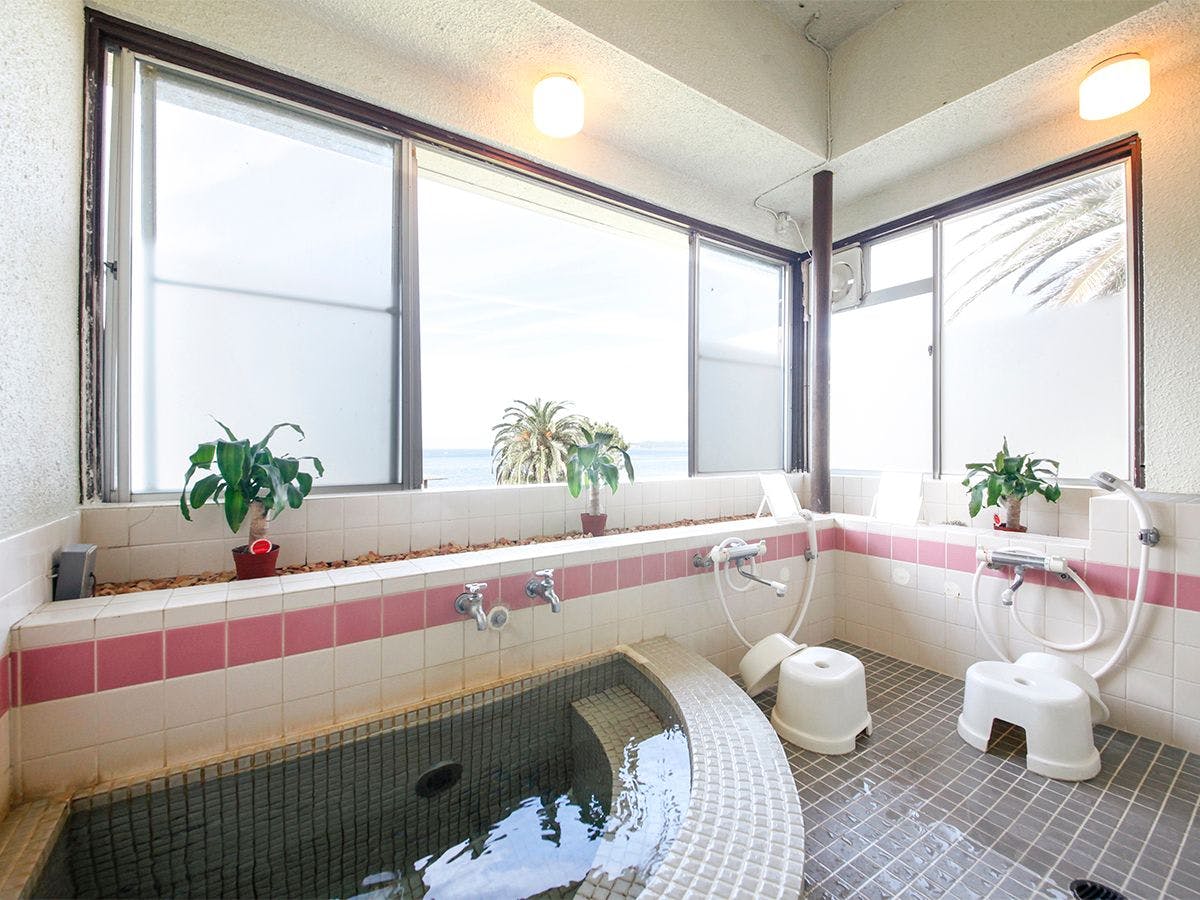 น้ำพุโซเดียมไบคาร์บอเนต