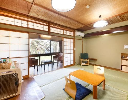 ・8畳＋2畳(広縁）の和室です