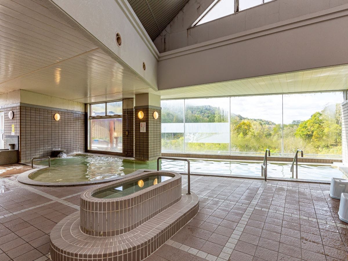 【ห้องอาบน้ำรวม】