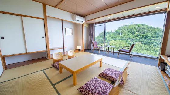 ห้องพักสไตล์ญี่ปุ่นฝั่งภูเขา
