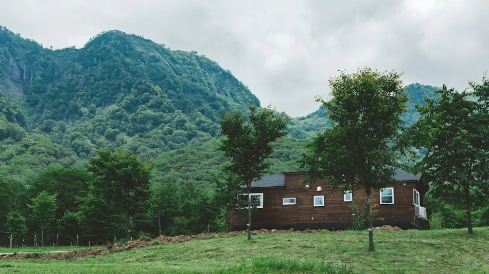 Togakushi TRAILER BASE