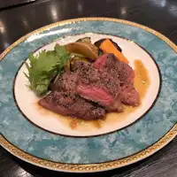 Steak daging sapi domestik yang empuk