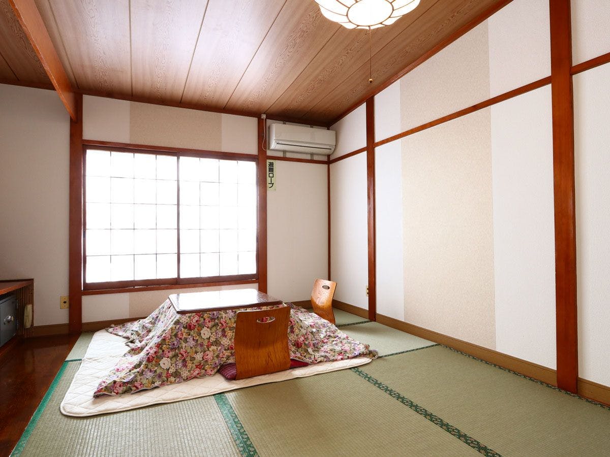 【ห้องพัก】Kinpou ห้องสไตล์ญี่ปุ่น 7.5 เสื่อทาทามิพร้อมห้องน้ำ＊