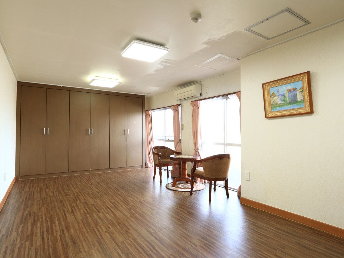【Kamar】Kamar bergaya Barat dengan futon untuk 6 orang ★ Dilengkapi shower dan toilet