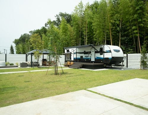 セーラムトレーラーハウス外観一例