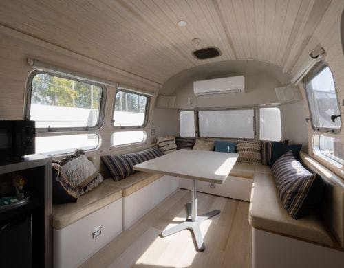 お部屋一例（エアストリーム）