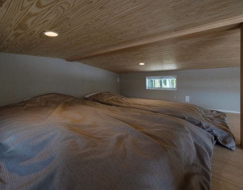 ロフト（トレーラーハウス）