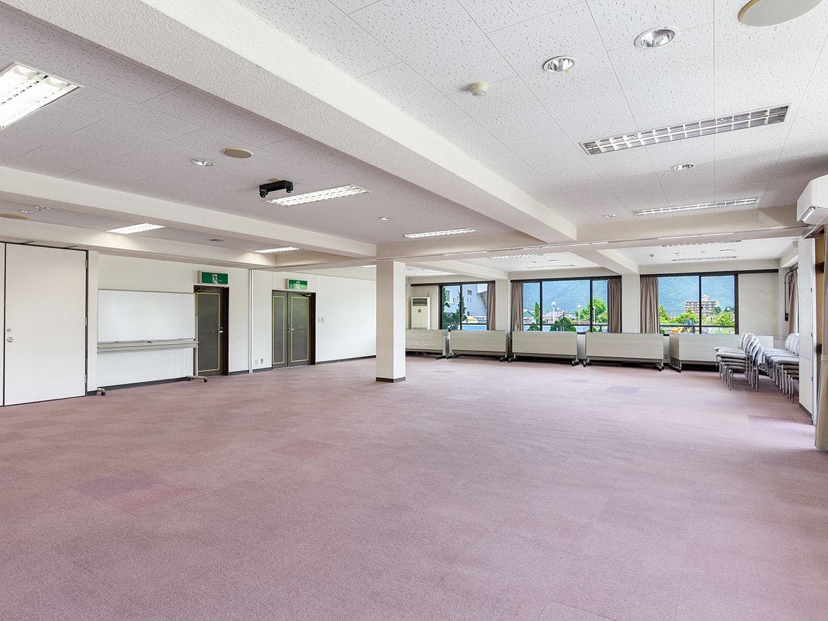 *【ห้องประชุม (ใหญ่)】