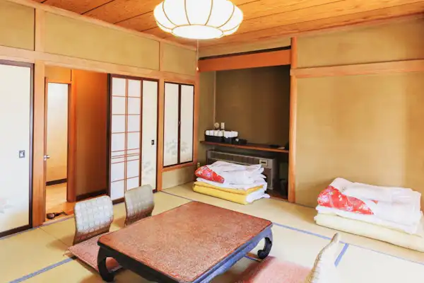 【ห้องส่วนตัว】ห้องสไตล์ญี่ปุ่นกว้างขวางสำหรับพักได้สูงสุด 4 ท่าน