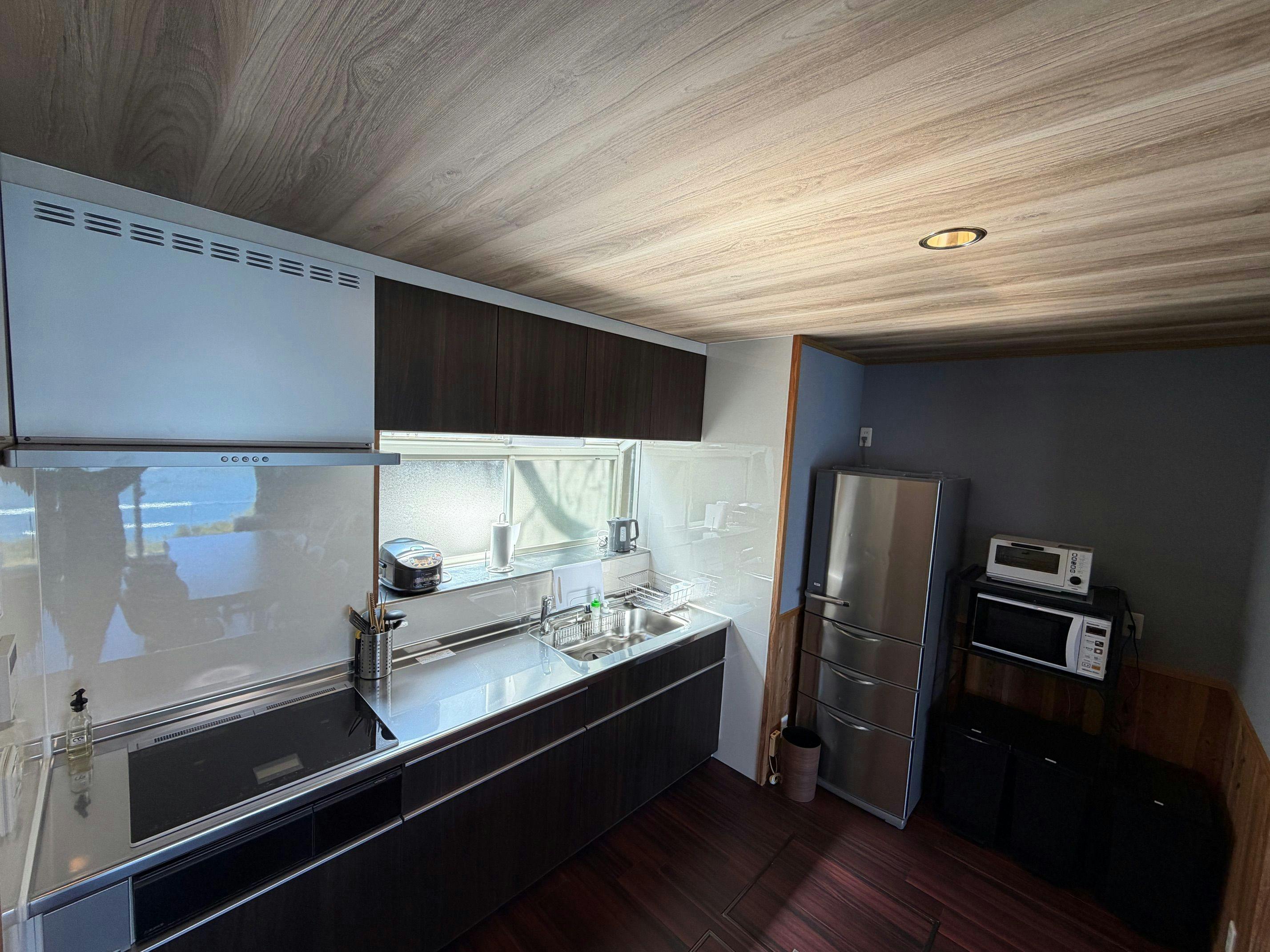 Tsubaki House
