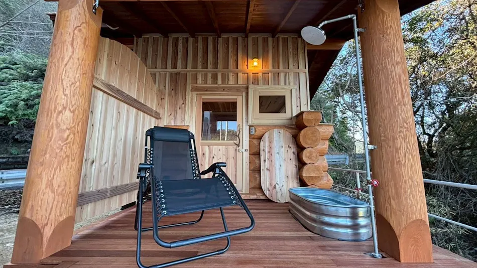 Tsubaki House