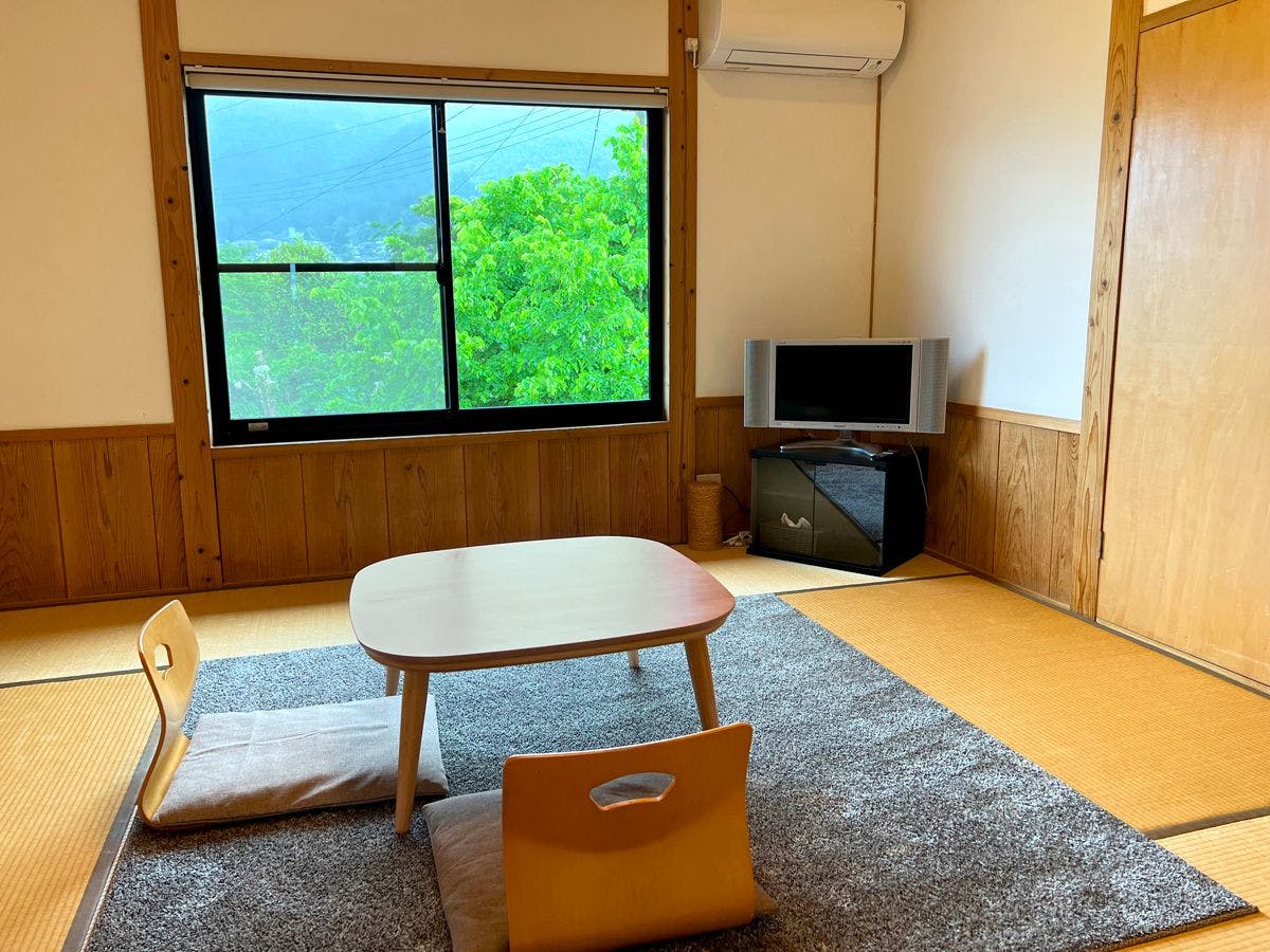 Yufuin Flora House