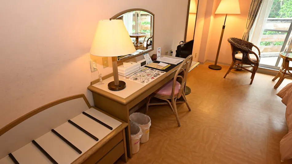 Iriomote Island Jungle Hotel Painumaya