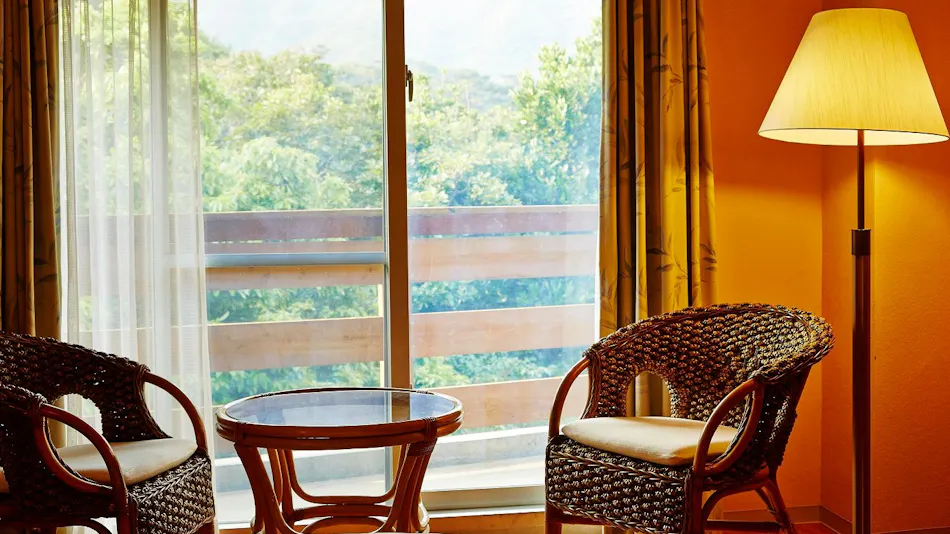 Iriomote Island Jungle Hotel Painumaya