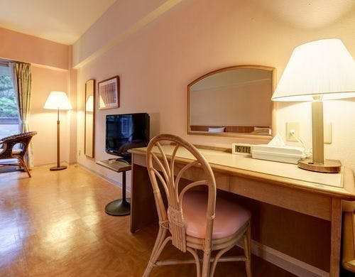 デラックスルーム