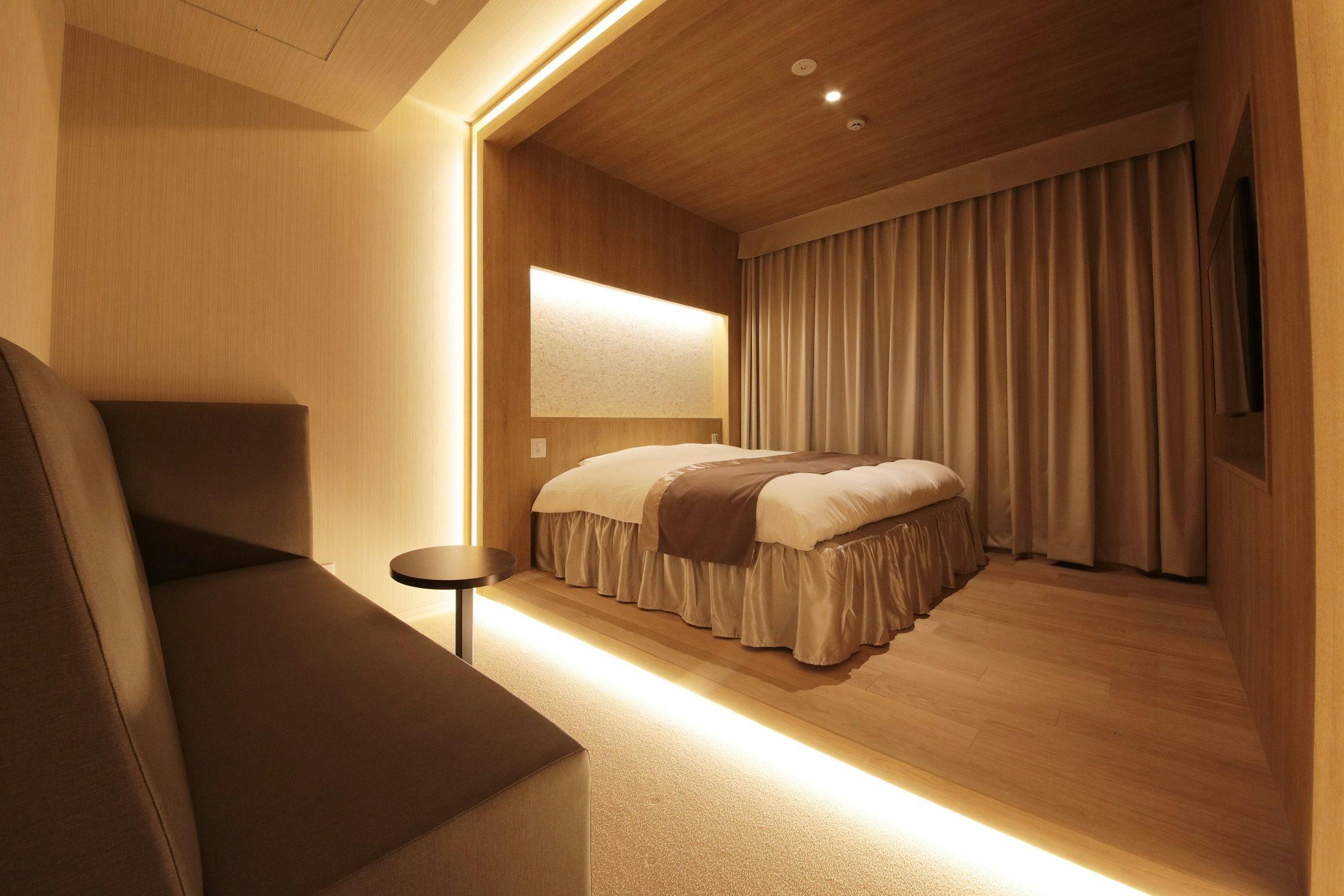 N HOTEL