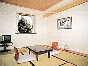 専用農園で　いちご狩りのできる宿　ペンション　マスカレード