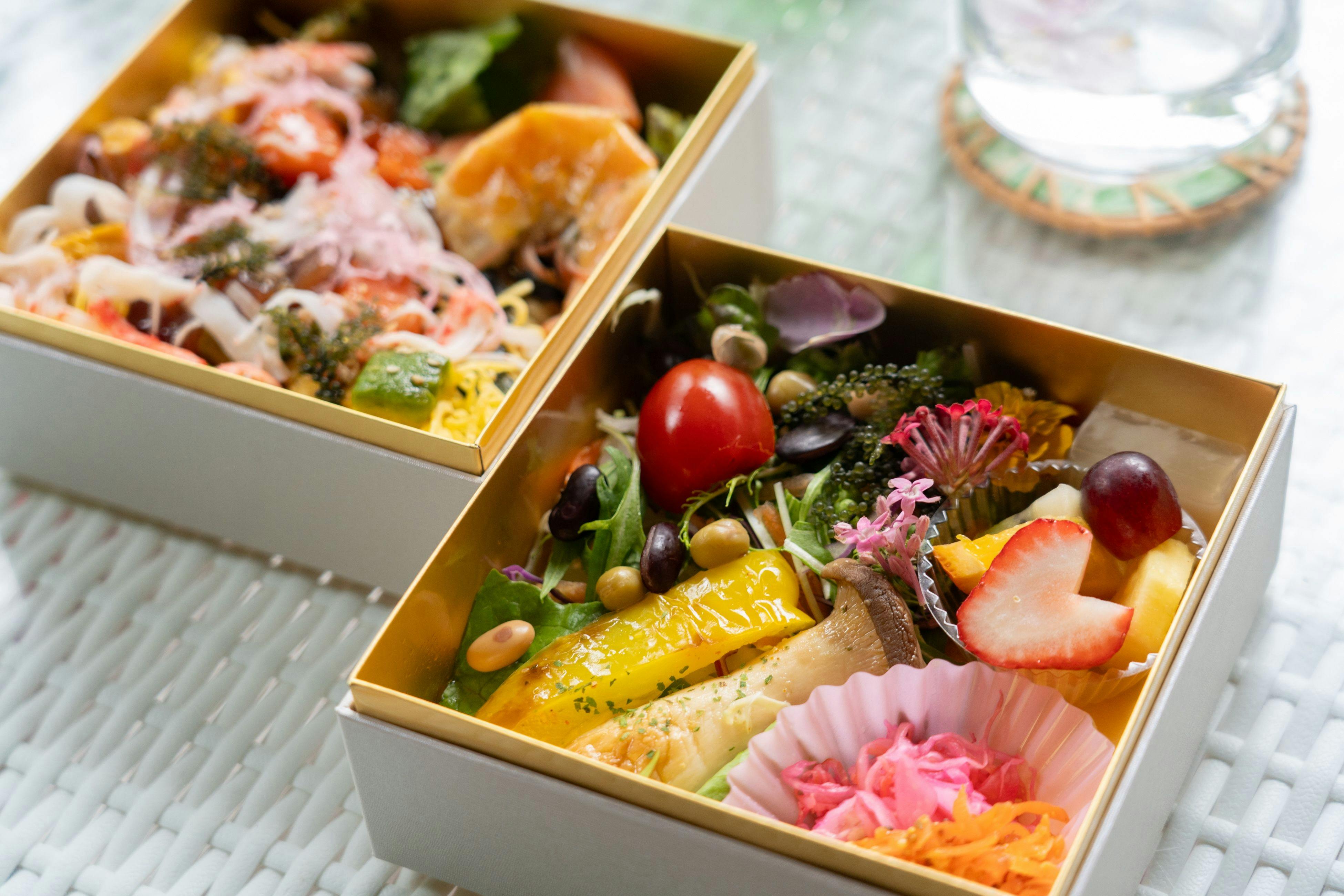 Thưởng thức hương vị biển cả Okinawa với món chirashi sushi tốt cho sức khỏe