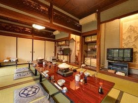 内原鉱泉　湯泉荘